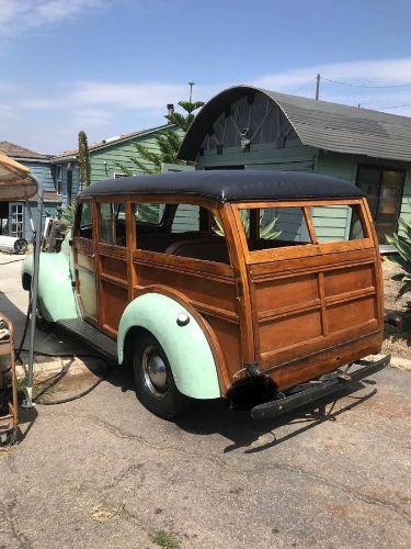 1941 International Woody