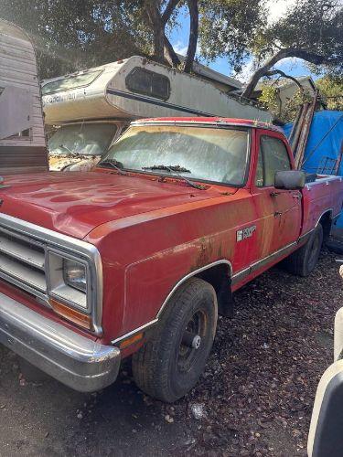 1987 Dodge Power Ram