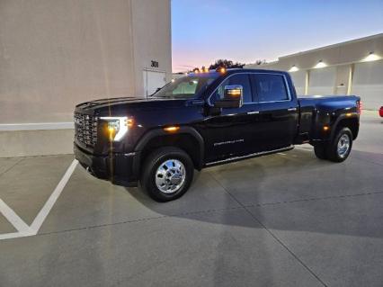 2025 GMC Denali Ultimate