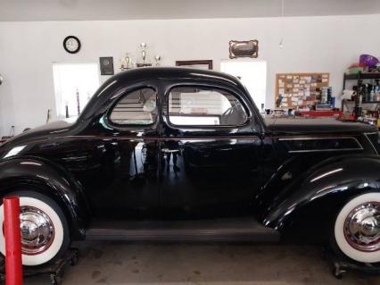 1937 Ford Coupe