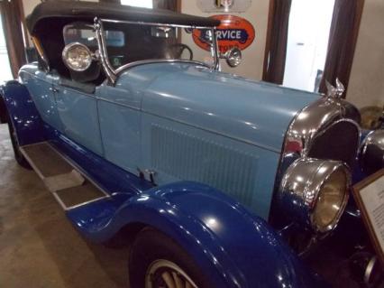 1928 Chrysler Model 72