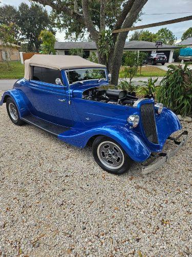 1934 Ford Cabriolet