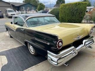 1957 Ford Fairlane 500