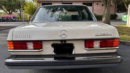 1981 Mercedes Benz 300D