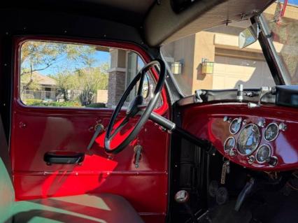 1949 Diamond T 201