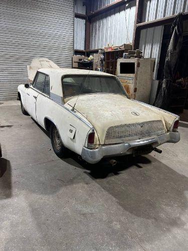 1962 Studebaker Gran Turismo