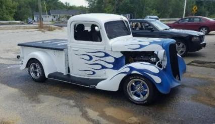1935 Ford 50