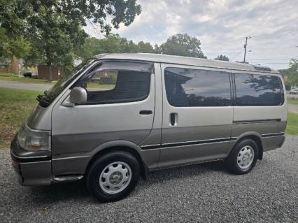 1995 Toyota HiAce