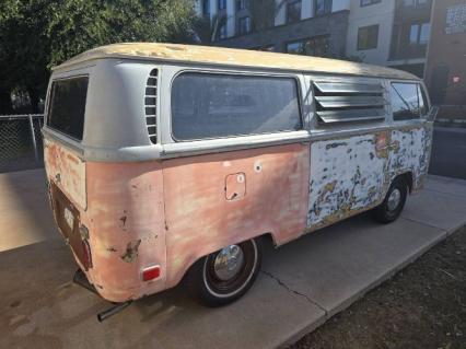 1971 Volkswagen Bus