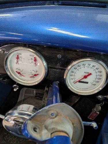 1951 Chevrolet Deluxe