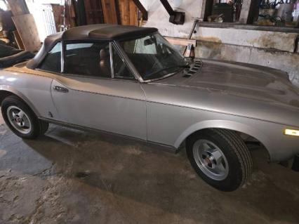 1982 Fiat Spider 2000
