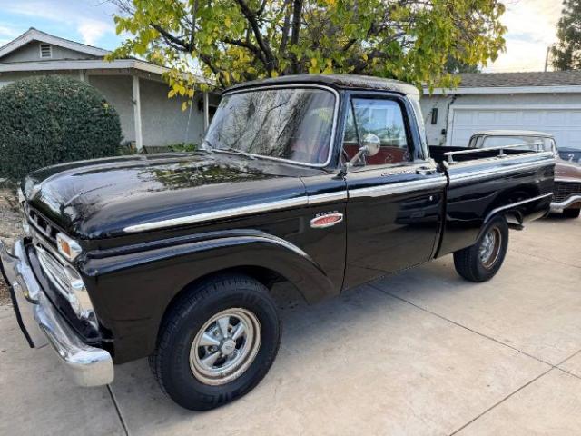 1965 Ford F-100