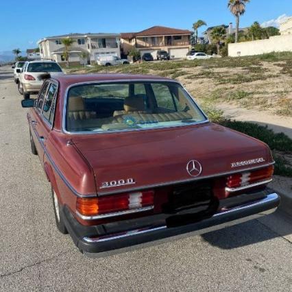 1982 Mercedes Benz 300D