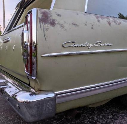1967 Ford Country Sedan