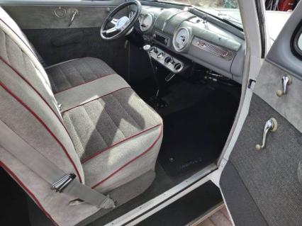 1946 Ford Super Deluxe