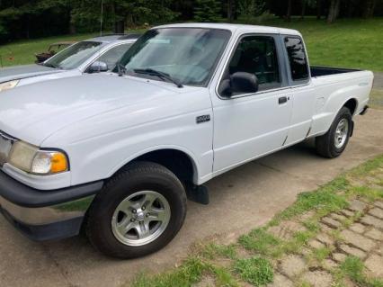 1998 Mazda B3000