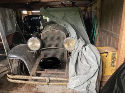 1930 Chrysler 77