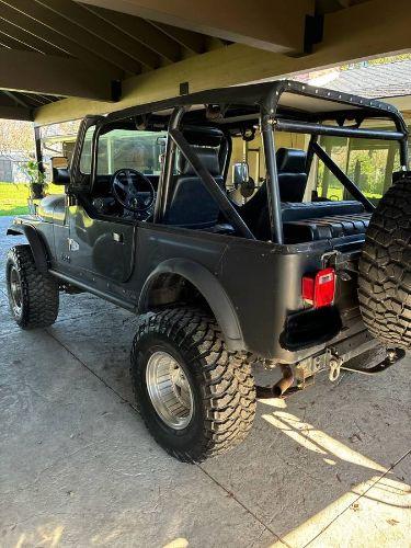 1983 Jeep Laredo