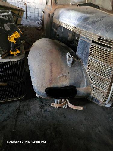 1937 Pontiac Sedan