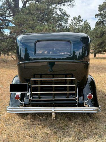 1932 Ford Model 18