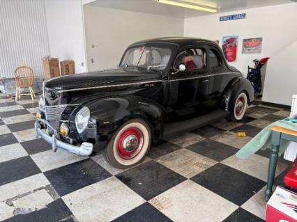1940 Ford Deluxe