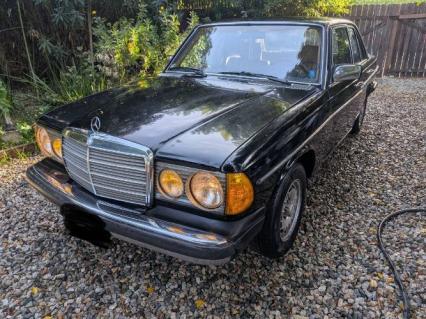 1982 Mercedes Benz 300D