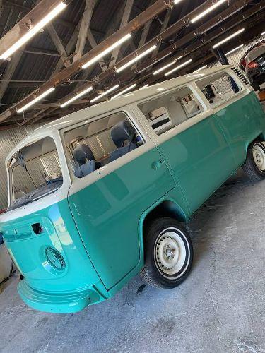 1973 Volkswagen Bus