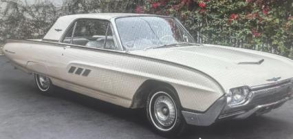 1962 Ford Thunderbird