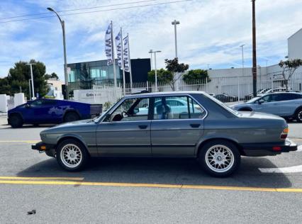 1985 BMW 535I