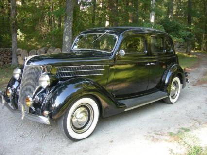 1936 Ford Deluxe