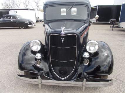 1935 Ford 50