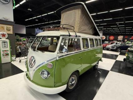 1972 Volkswagen Bus Kombi