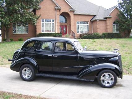 1937 Chevrolet Deluxe