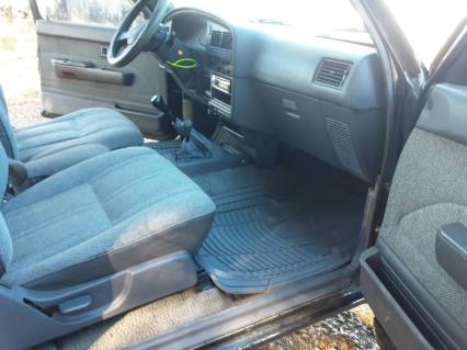 1990 Toyota SR5