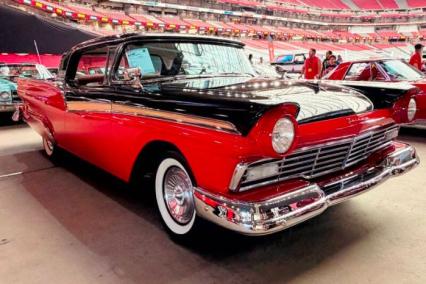 1957 Ford Fairlane 500