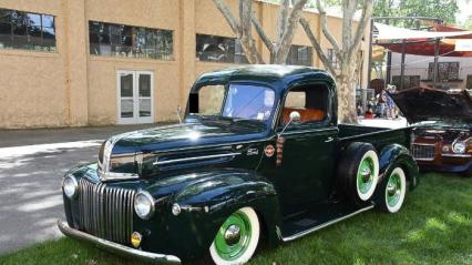 1947 Ford F1