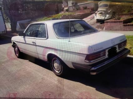 1982 Mercedes Benz 300CD