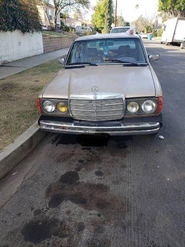 1985 Mercedes Benz 300D