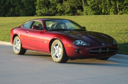 1997 Jaguar XK8