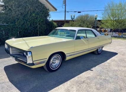 1972 Chrysler New Yorker