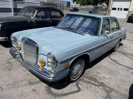1973 Mercedes Benz 280