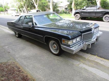 1976 Cadillac Coupe Deville