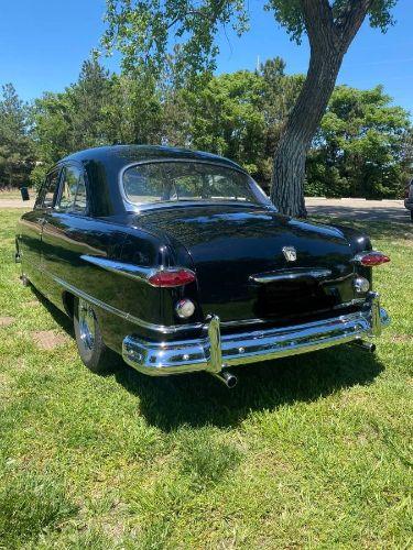 1951 Ford Custom Deluxe