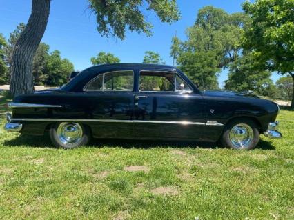 1951 Ford Custom Deluxe