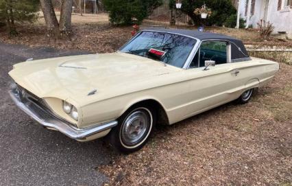 1966 Ford Thunderbird