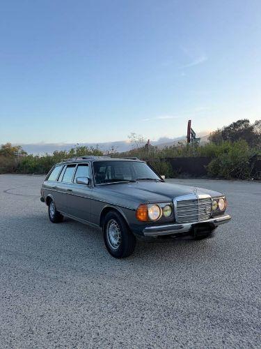 1985 Mercedes Benz 300TD
