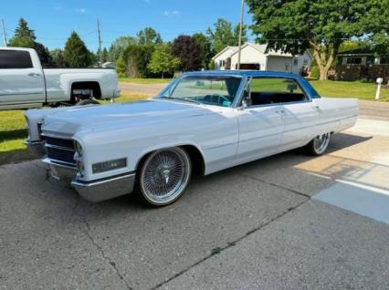 1966 Cadillac Sedan Deville