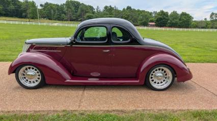 1937 Ford Coupe