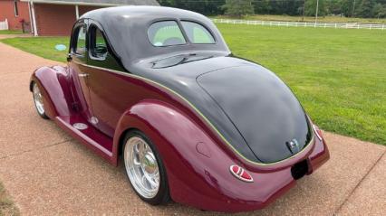 1937 Ford Coupe
