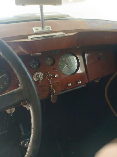 1950 Jaguar Saloon